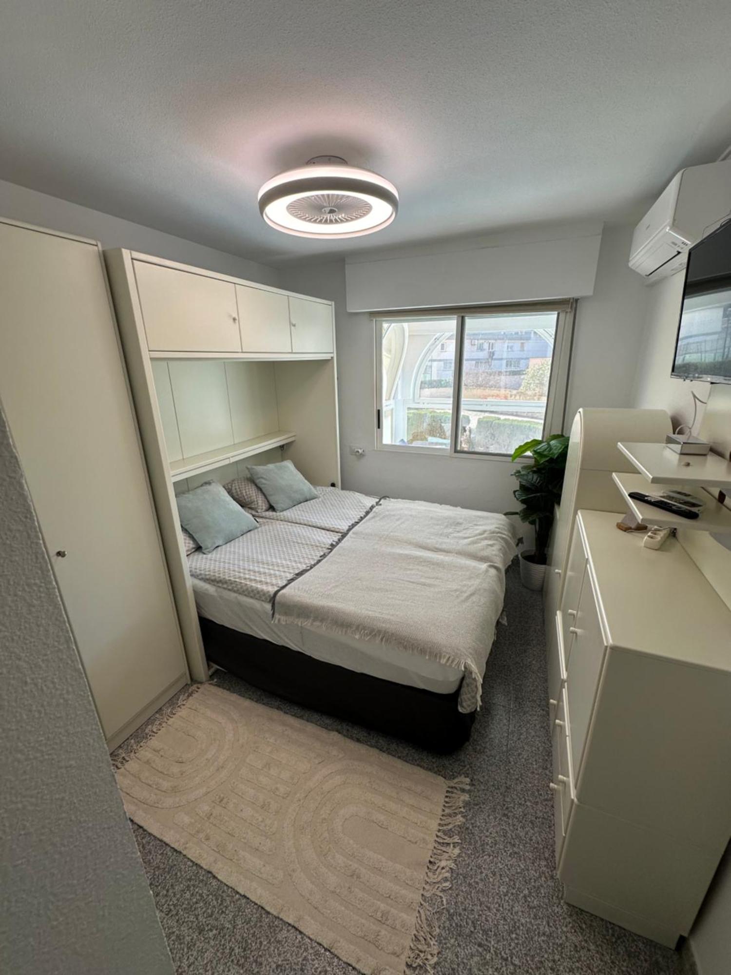 Apartamento Dulce & Saladar กัลเป ภายนอก รูปภาพ